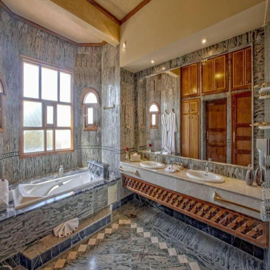 Palais Clementina & Spa Lagouassem Kültér fotó